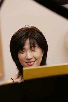 Sachiko Kato, piano
